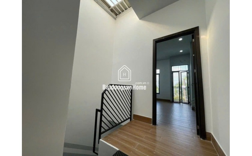 Nhà Đôi 2 tầng HXH 92m2, Vuông – Thạnh Xuân 40 Q12